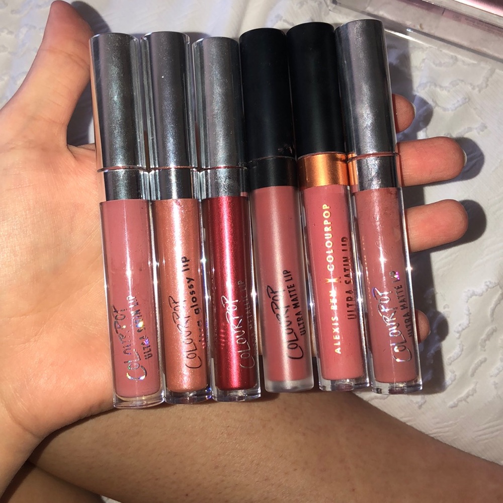 bundle of colourpop lipsticks